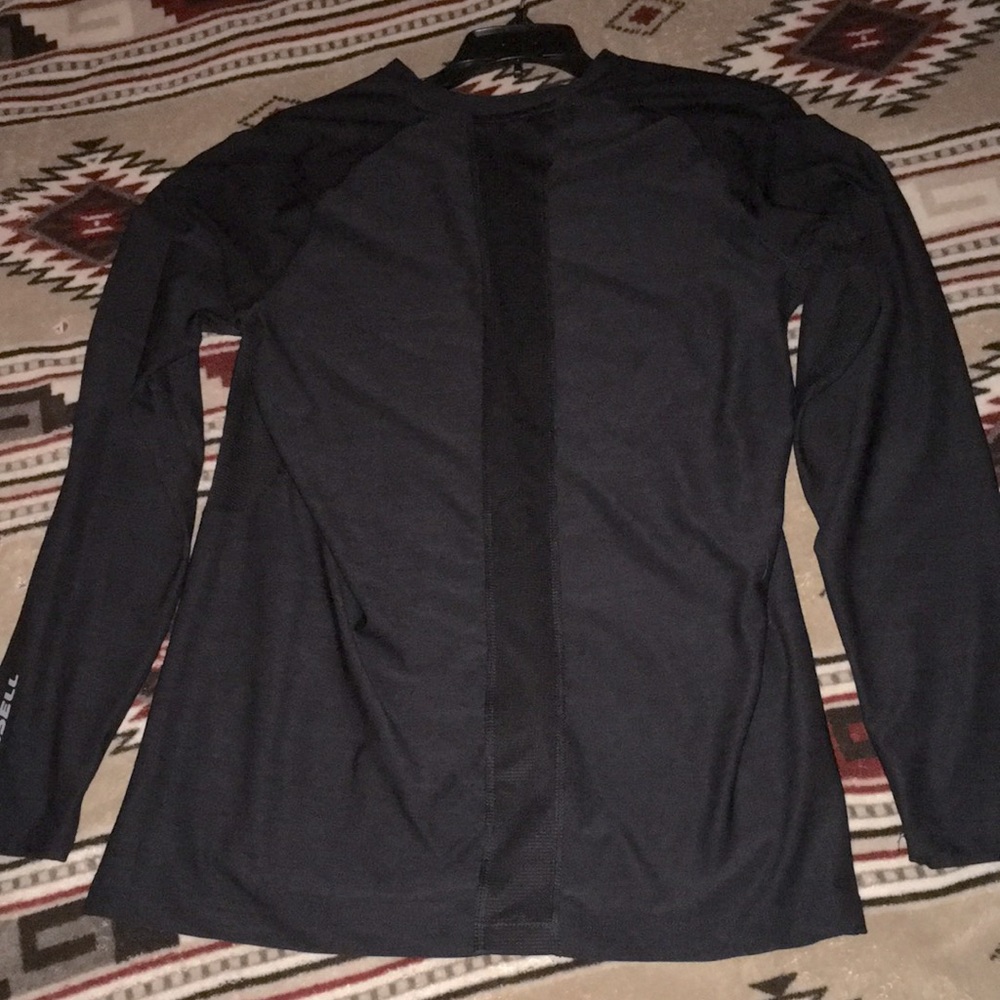 Russell Base Layer Shirt NWOT size Medium 38-40